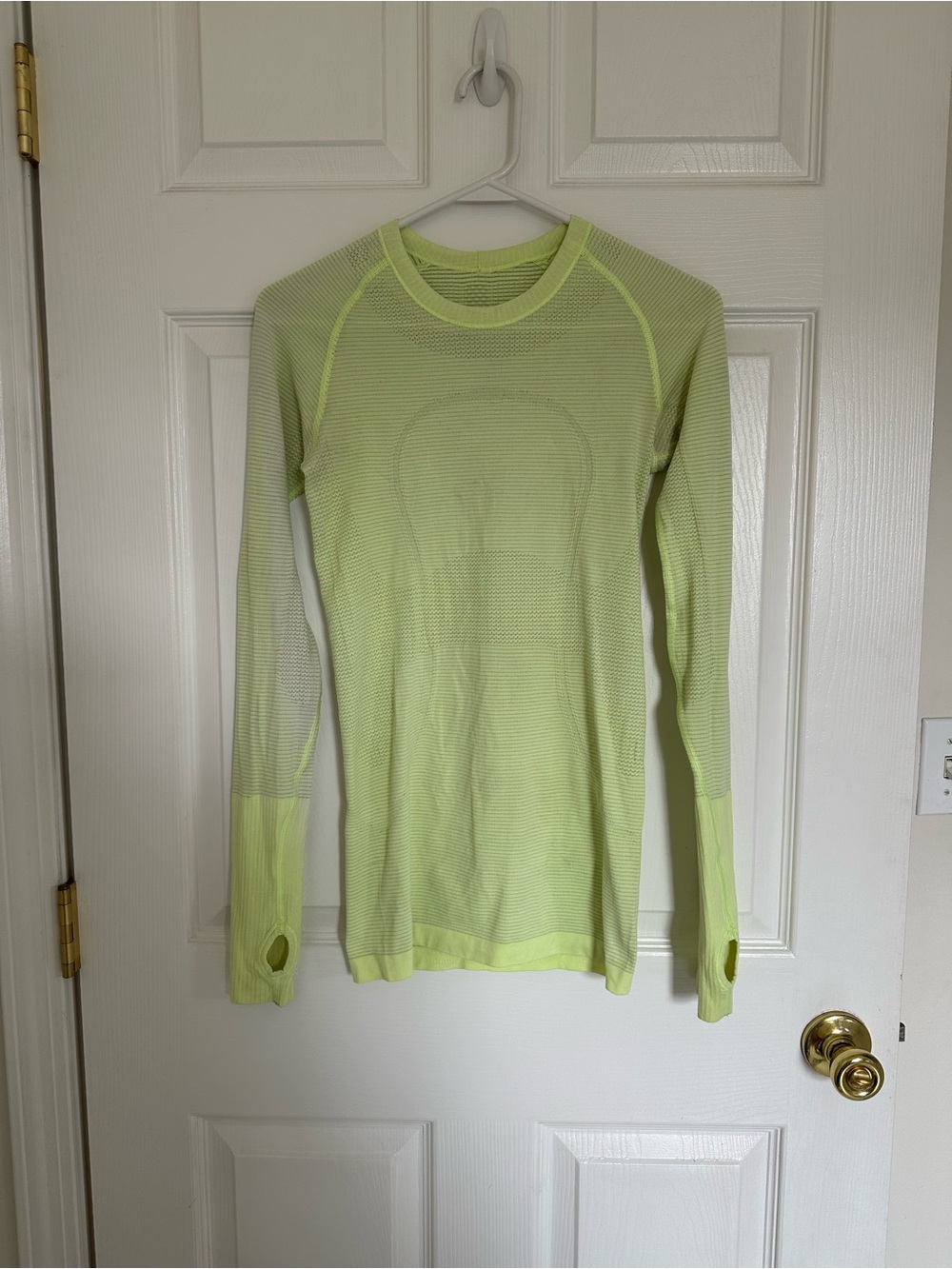 Lululemon Swiftly Tech Long Sleeve Top